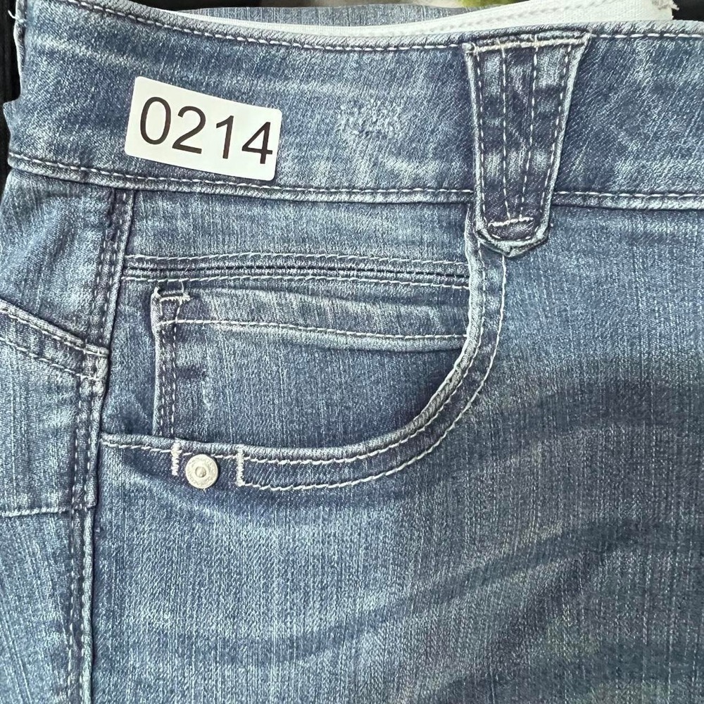 Democracy Ab"solution" women's blue jeans, Size 6 - Picture 8 of 8